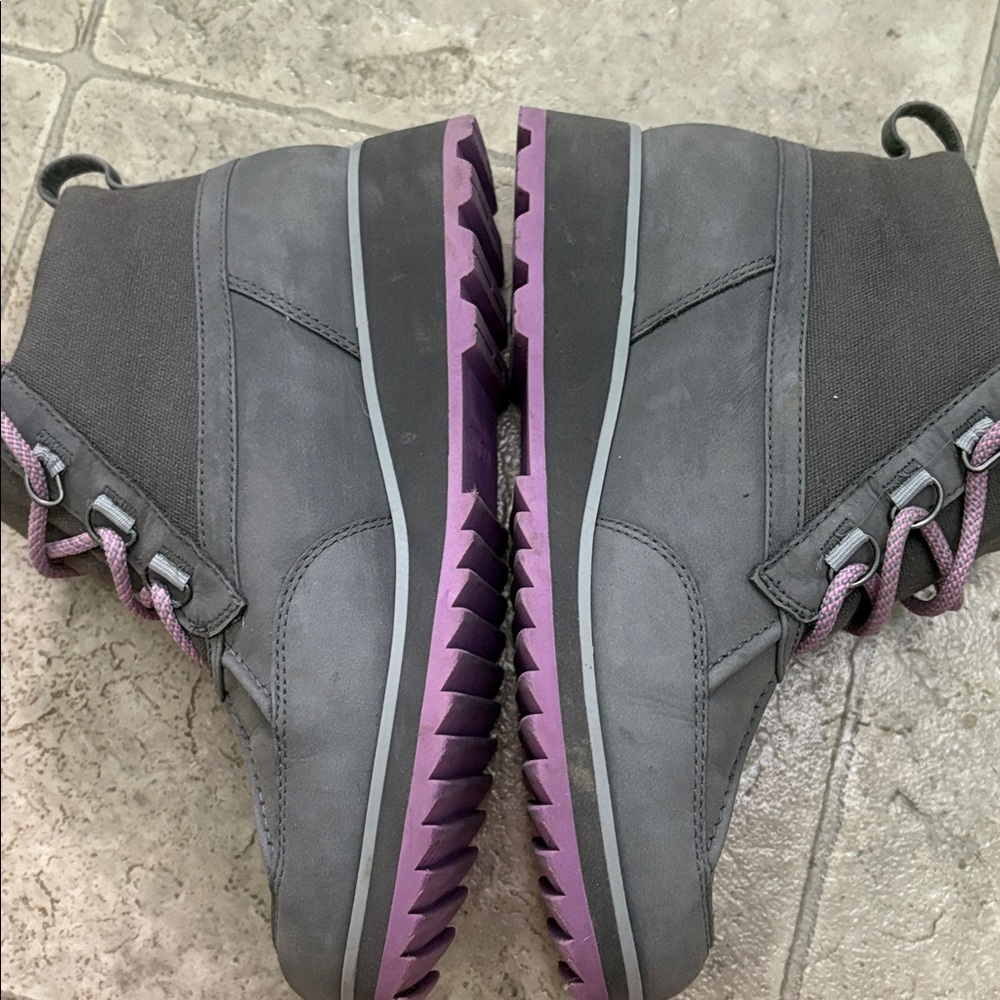 Vionic Nolan boots - Picture 4 of 8